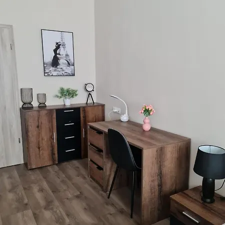 Stationapartments شقة *