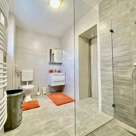 Apartament Stationapartments Segedyn